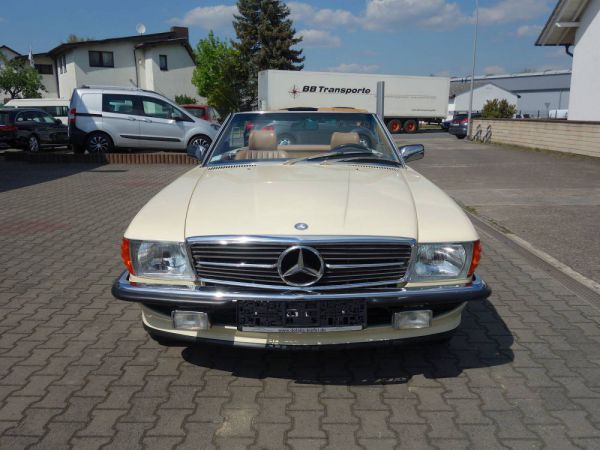 Mercedes-Benz 560 SL 1986