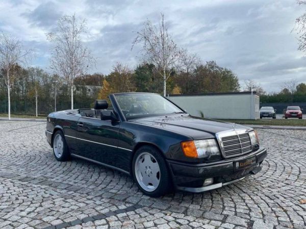 Mercedes-Benz 300 CE-24 1993 15039