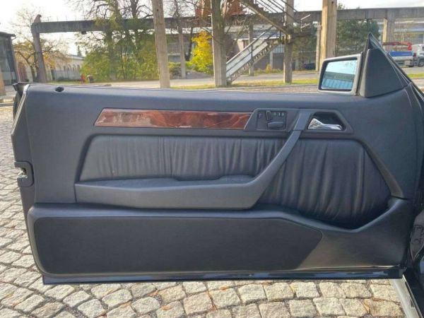 Mercedes-Benz 300 CE-24 1993 15050