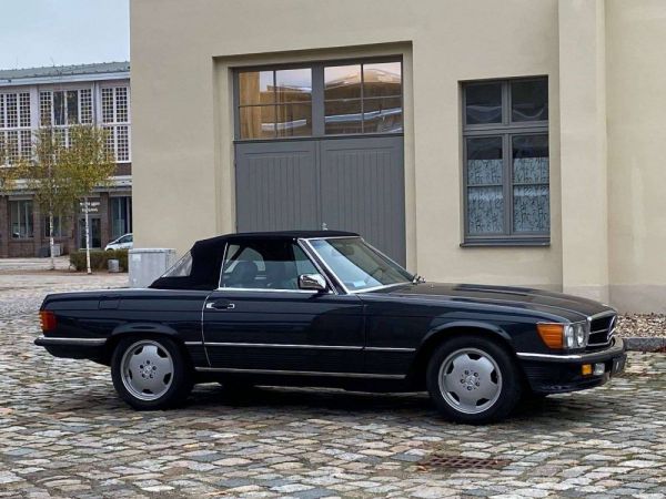 Mercedes-Benz 560 SL 1986 15093