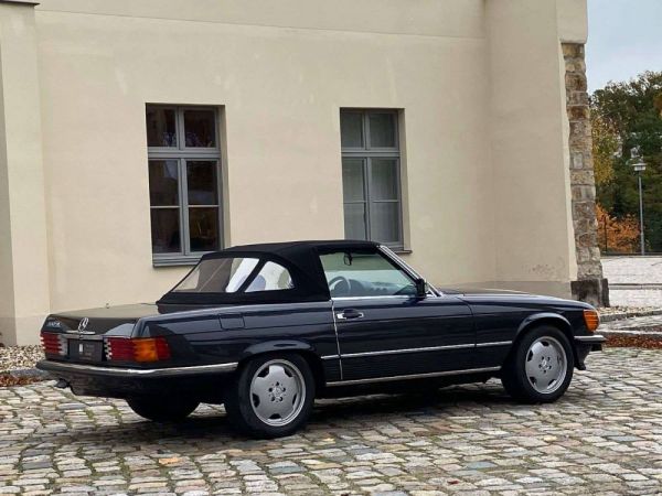 Mercedes-Benz 560 SL 1986 15094