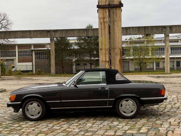 Mercedes-Benz 560 SL 1986 15099