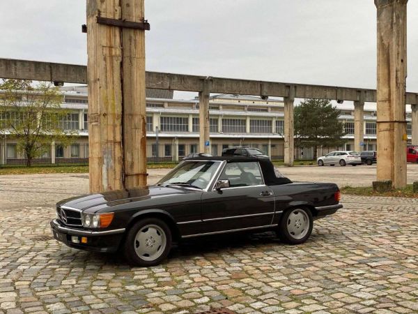 Mercedes-Benz 560 SL 1986 15100
