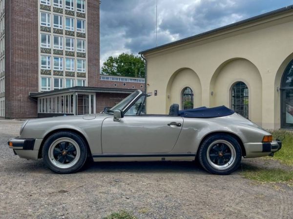 Porsche 911 Carrera 3.2 1984 117837