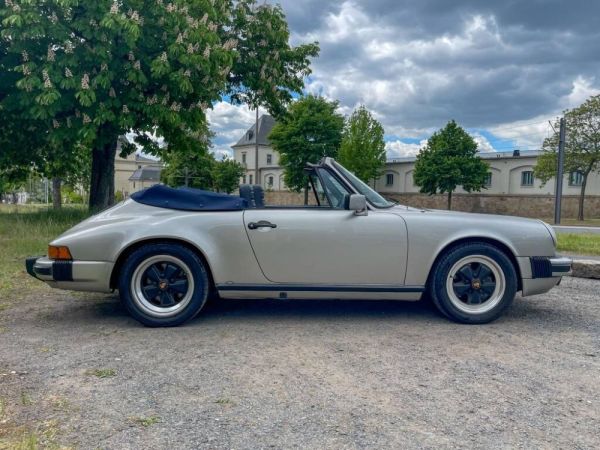 Porsche 911 Carrera 3.2 1984 117843