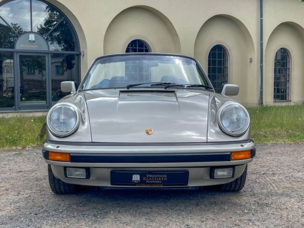 Porsche 911 Carrera 3.2 1984 117846