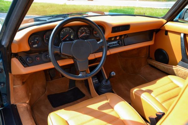 Porsche 911 SC 3.0 1979 124421