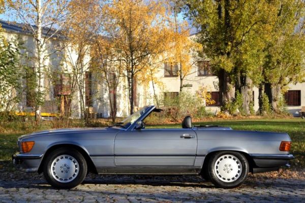 Mercedes-Benz 300 SL 1987 131076