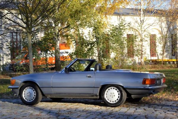 Mercedes-Benz 300 SL 1987 131077