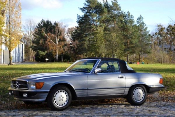 Mercedes-Benz 300 SL 1987 131087
