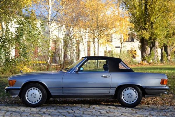 Mercedes-Benz 300 SL 1987 131088