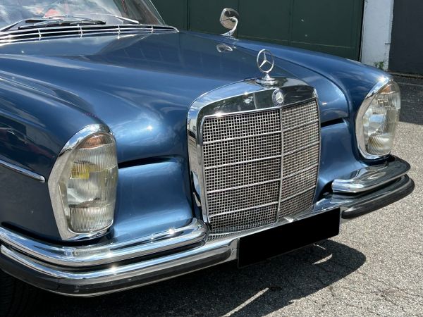 Mercedes-Benz 250 SE (W111) 1966 132503