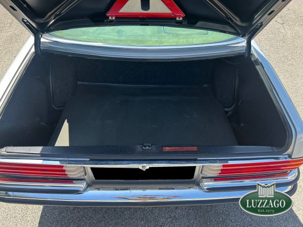 Mercedes-Benz 280 SE 1975 132574