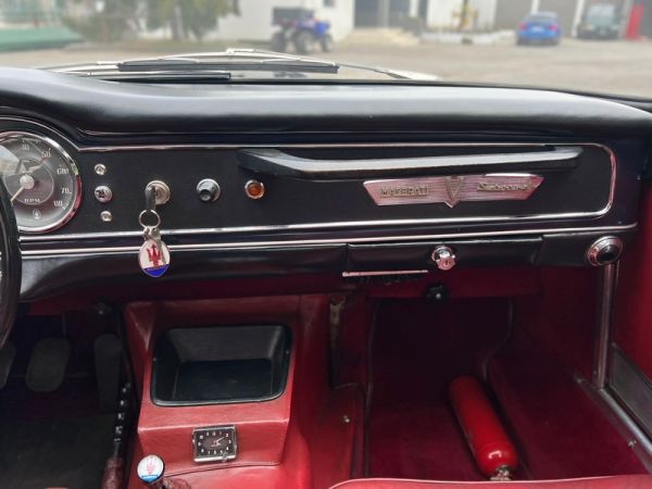 Maserati 3500 GTI Sebring Carr.Vignale S1 1964 133398