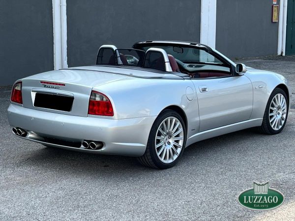 Maserati Spyder 2003 133418