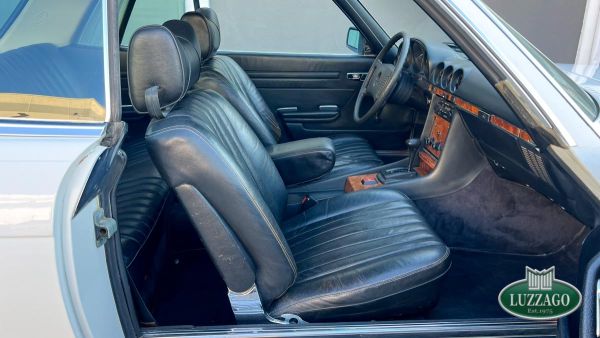 Mercedes-Benz 350 SLC (C107) 1978 133461