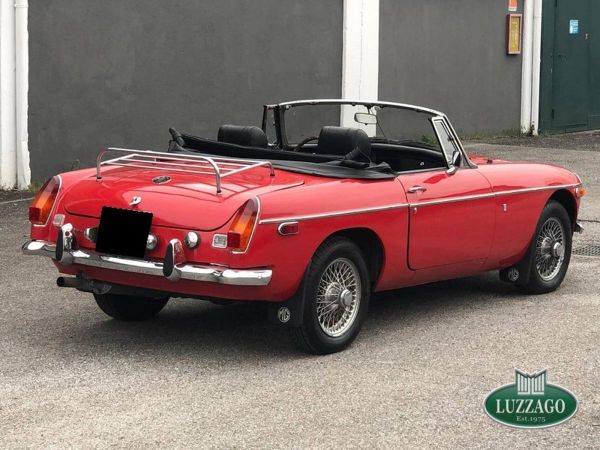 MG B 1974 133627