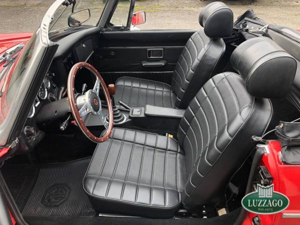 MG B 1974 133632