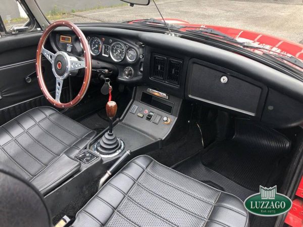 MG B 1974 133635