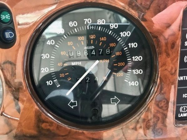 AUTRE Rolls-Royce Silver Spur 1 RHD 1988 133785