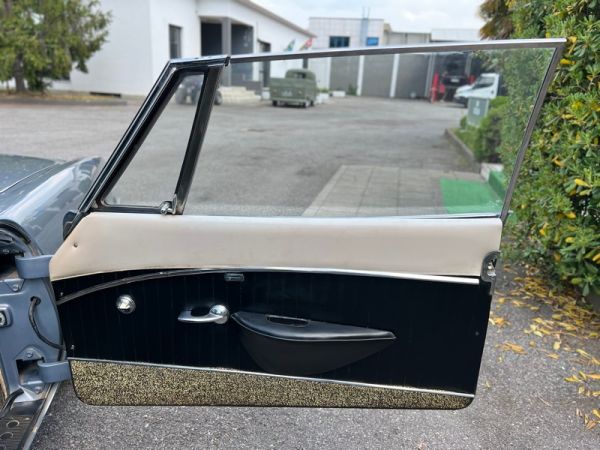 Studebaker Avanti 1965 133800