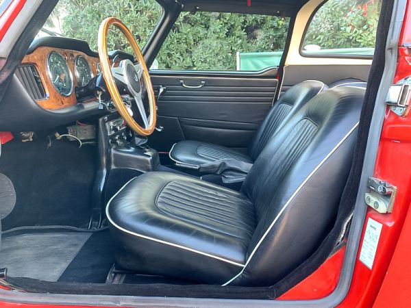 Triumph TR4 IRS 1965 133822