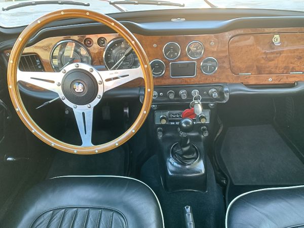 Triumph TR4 IRS 1965 133823