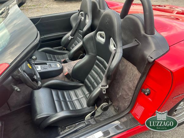 Ferrari 550 Barchetta Pininfarina Manuale (1 of 448) 2000 134043