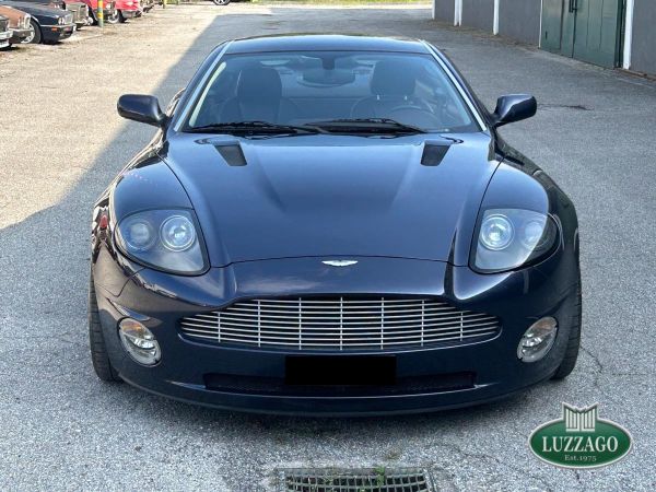 Aston Martin Vanquish 2004 134169
