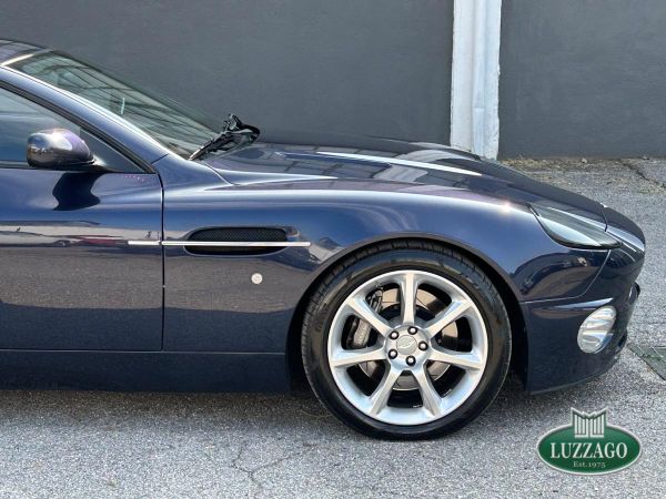 Aston Martin Vanquish 2004 134173
