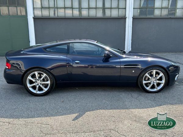 Aston Martin Vanquish 2004 134175