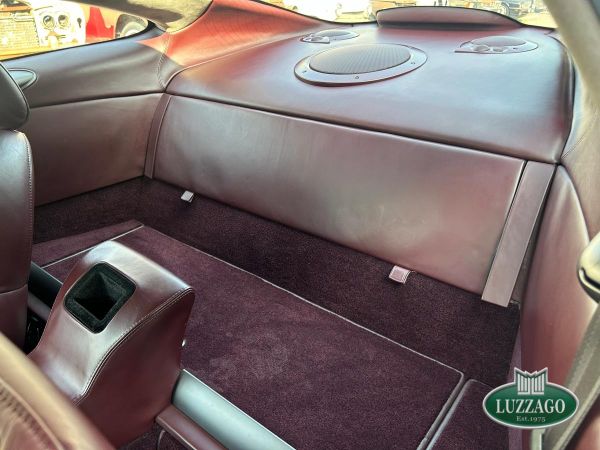 Aston Martin Vanquish 2004 134182