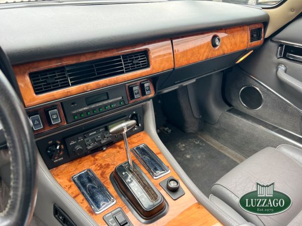 Jaguar XJSC V12 1989 134208