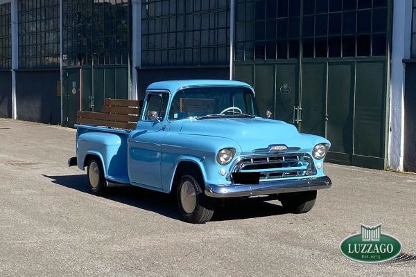Chevrolet 3100 1957