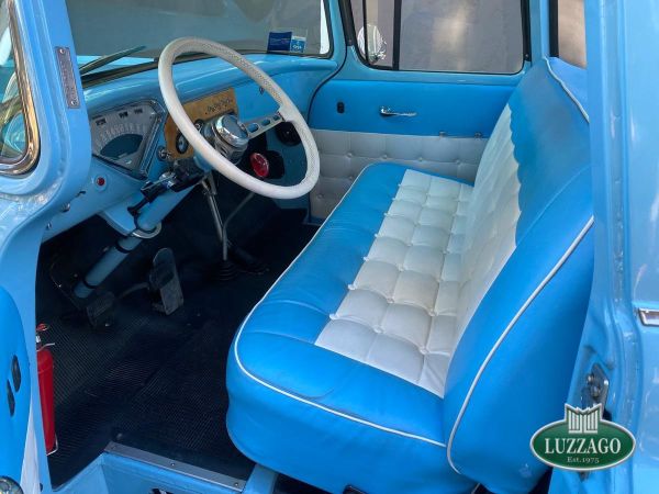 Chevrolet 3100 1957 135561