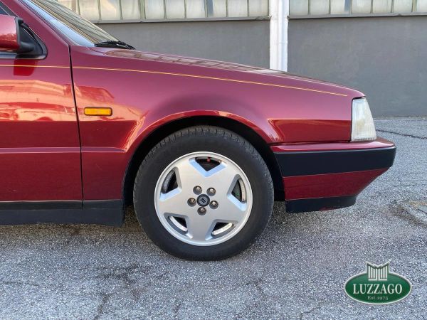 Lancia Thema Ferrari 8.32 S1 1989 135642