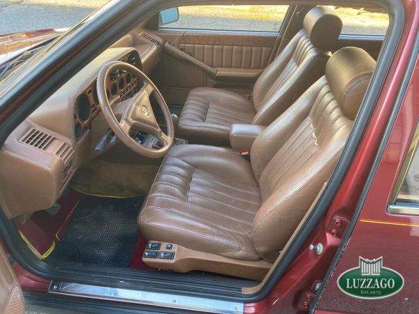 Lancia Thema Ferrari 8.32 S1 1989 135643