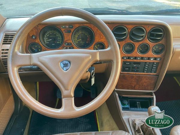 Lancia Thema Ferrari 8.32 S1 1989 135645