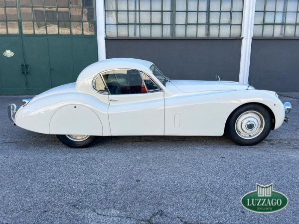 Jaguar XK 120 FHC 1953 68657