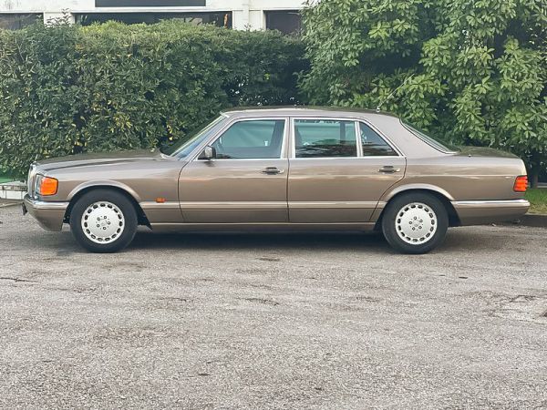 Mercedes-Benz 560 SEL 1987 68837