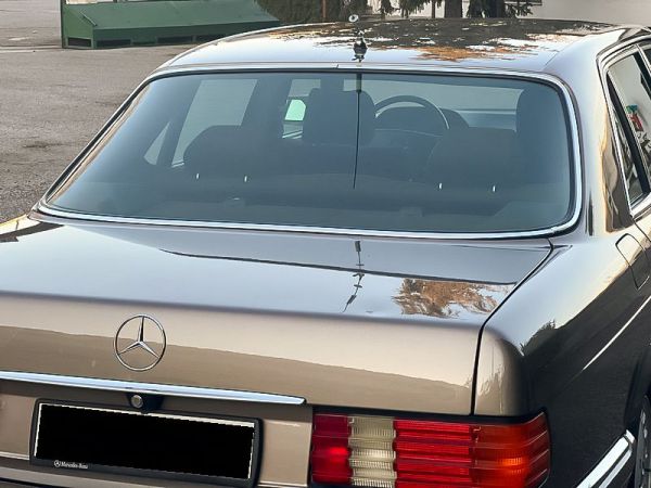 Mercedes-Benz 560 SEL 1987 68844