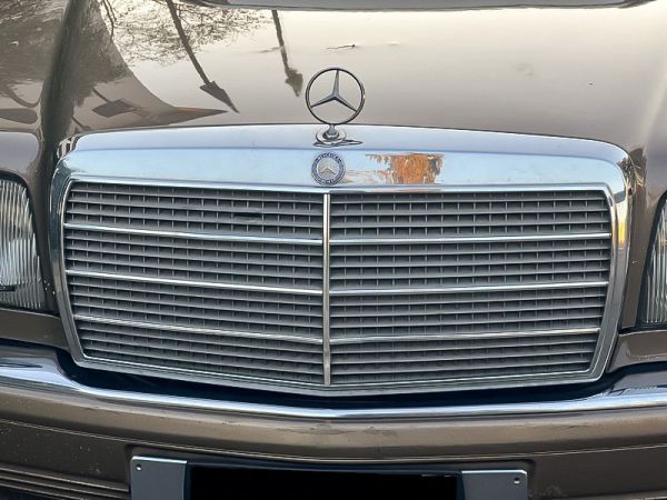 Mercedes-Benz 560 SEL 1987 68850