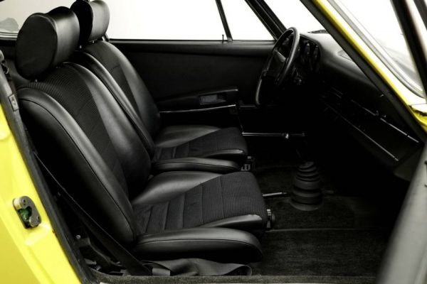 Porsche 911 Carrera RS 2.7 (Touring) 1972 65477