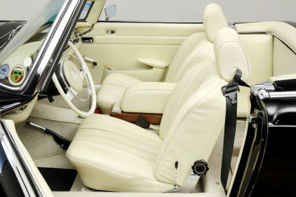 Mercedes-Benz 280 SL 1969 127240