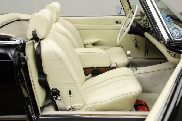 Mercedes-Benz 280 SL 1969 127247