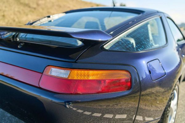 Porsche 928 GTS 1992 24818