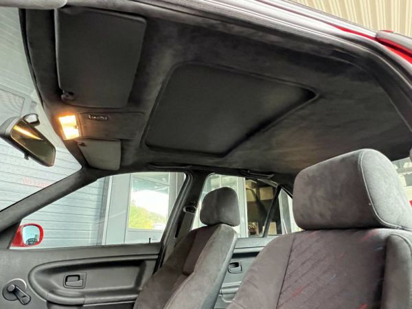 BMW 318is "Class II" 1994 91818