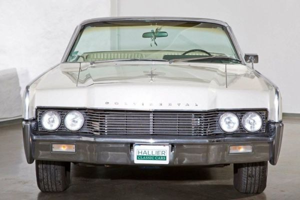 Lincoln Continental Convertible 1966 114884