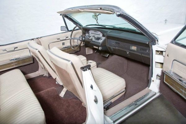 Lincoln Continental Convertible 1966 114892
