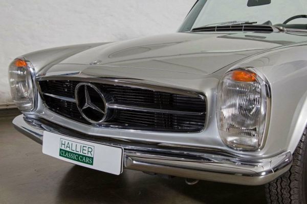 Mercedes-Benz 280 SL 1969 126349